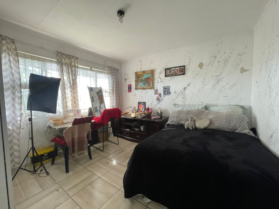 7 Bedroom Property for Sale in Haven Hills Eastern Cape